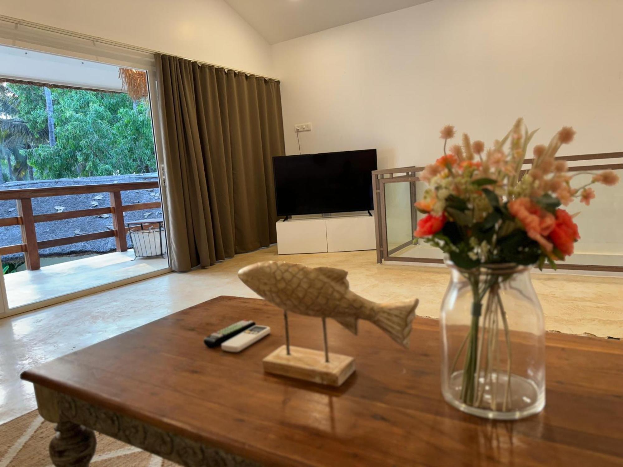 Thalassa Beach Boutique Resort Gamle Goa Eksteriør bilde